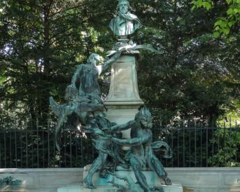 Images of Eugene Delacroix monument