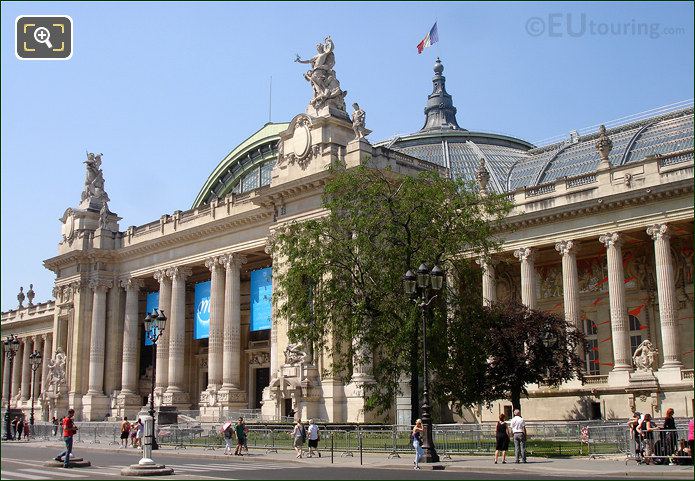 Front of the Grand Palais and entrance