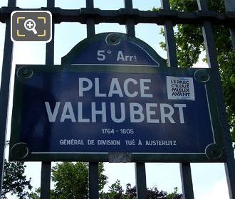 Place Valhubert plaque