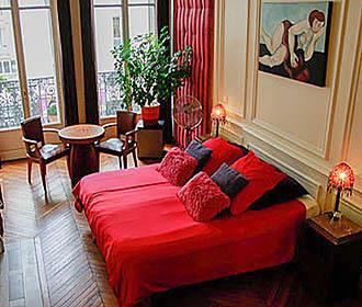 A Room in Paris Bedroom 1