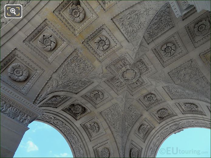Ceiling of the smaller archways