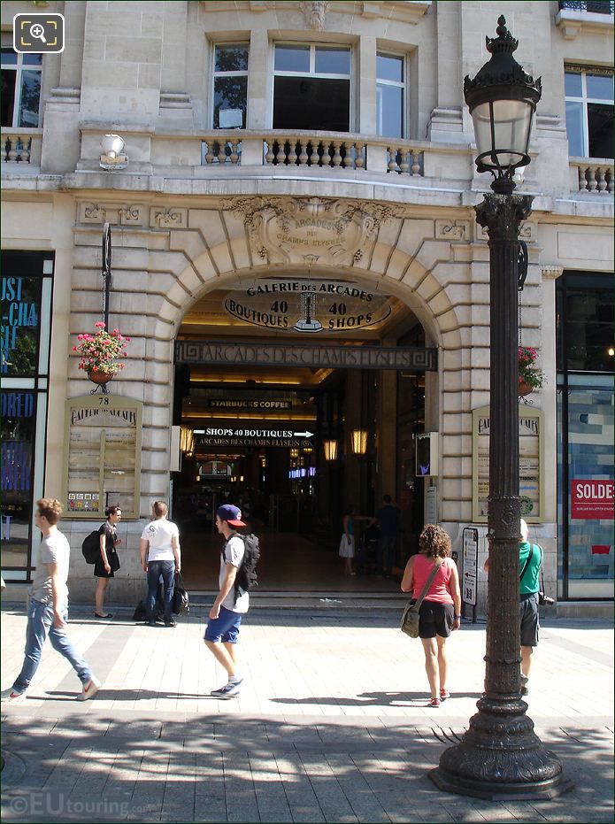 Galerie des Arcades, Avenue des Champs Elysees, Paris