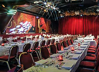 Cesar Palace cabaret tables