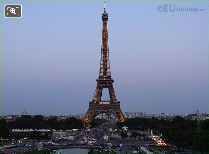 Eiffel Tower lights