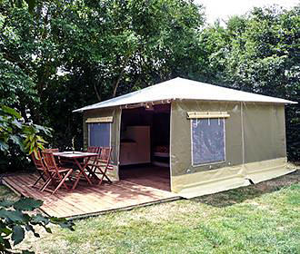 Camping de l'Ile Cariot tent rental