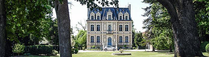Chateau de la Rolandiere gardens