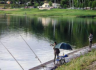 Camping Lac de Panthier fishing