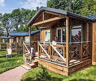Camping le Fayolan chalets