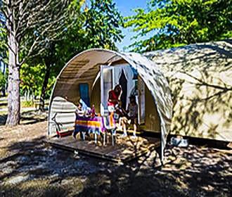 Camping du Lac tent rental