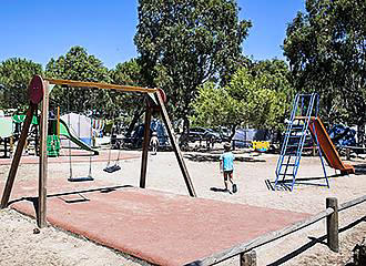 Camping la Rondinara playground