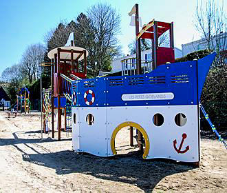 Domaine Les Goelands playground