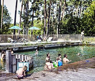 Huttopia Rambouillet Campsite swimming pool