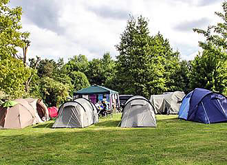 Ile de Boulancourt Campsite tent pitches