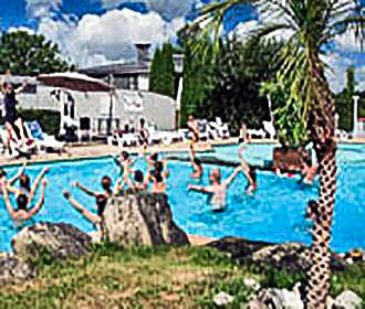 Camping-Club Lac de Bouzey swimming pool
