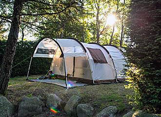Camping le Domaine des Bans tent pitches