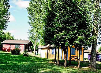 Parc de la Tensch Campsite chalets