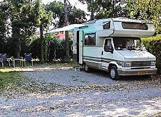 Camping Parc la Chaumiere RV pitches