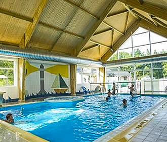 Camping de Penboch indoor pool
