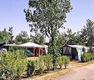Camping l'Escale pitches