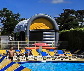 Kawan Village Camping Le Moustoir swimming pool