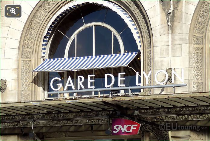 Gare de Lyon main entrance sign