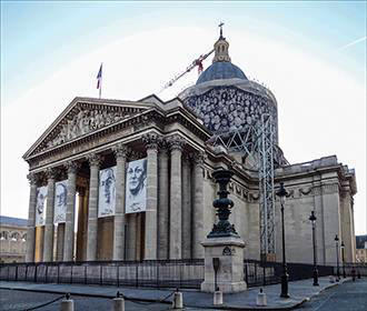 The Pantheon front facade