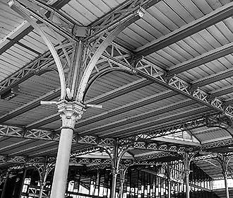Grande Halle columns in Parc de la Villette