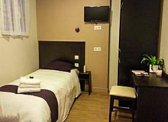 Hotel Du Quai De Seine Single Room