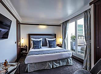 Hotel Pont Royal bedroom