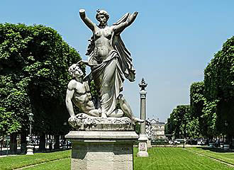 Aurore statue in Jardin des Grands Explorateurs