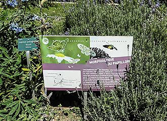 Tourist information board in Jardin des Plantes