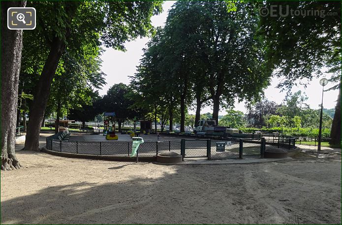 Childrens playground in Jardins du Trocadero