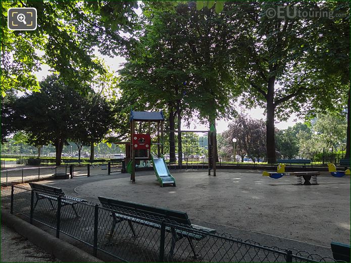 Childrens playground equipment in Jardins du Trocadero