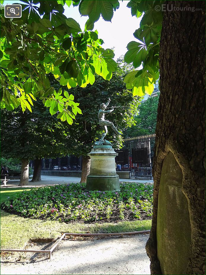 NE side gardens, statue and Jardin du Luxembourg entrance