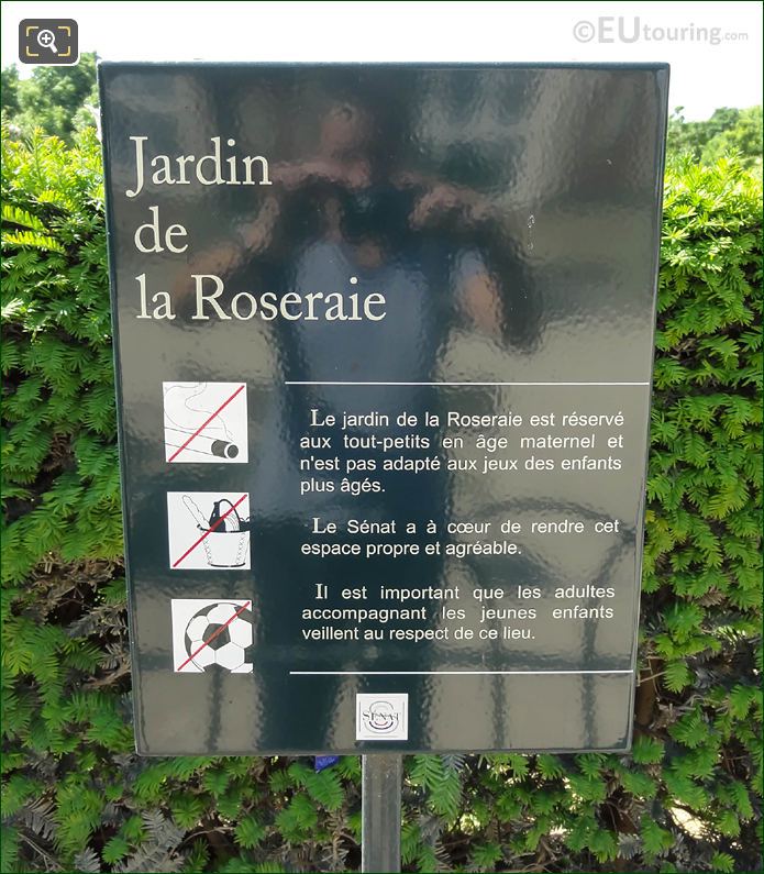 Tourist info board for Jardin de la Roseraie, Jardin du Luxembourg, Paris