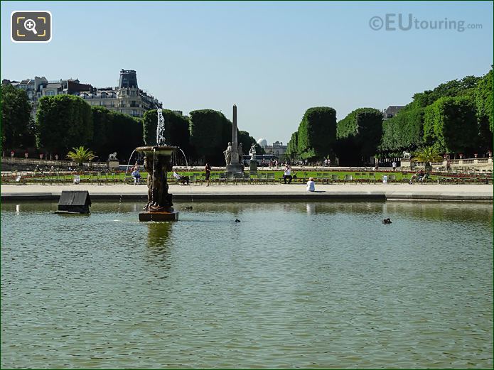 View South over Jardin du Luxembourg Grand Basin and water fountain
