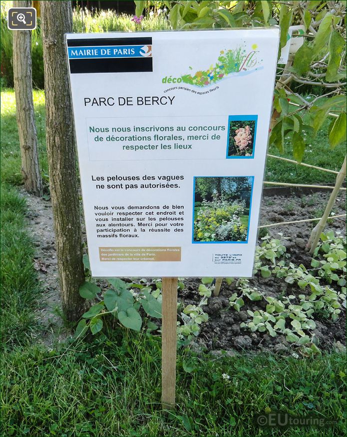 Parc de Bercy information board