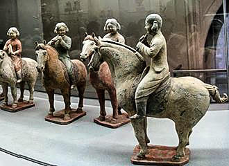 Equestrian statues at Musee Cernuschi