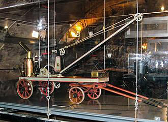 Antique trolley at Musee des Egouts