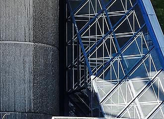 Glass panels on AccorHotels Arena POPB