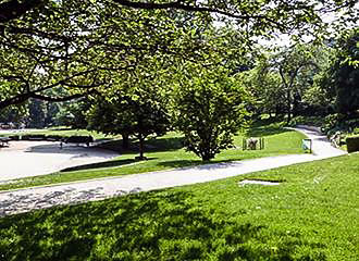 Parc Sainte-Perine gardens