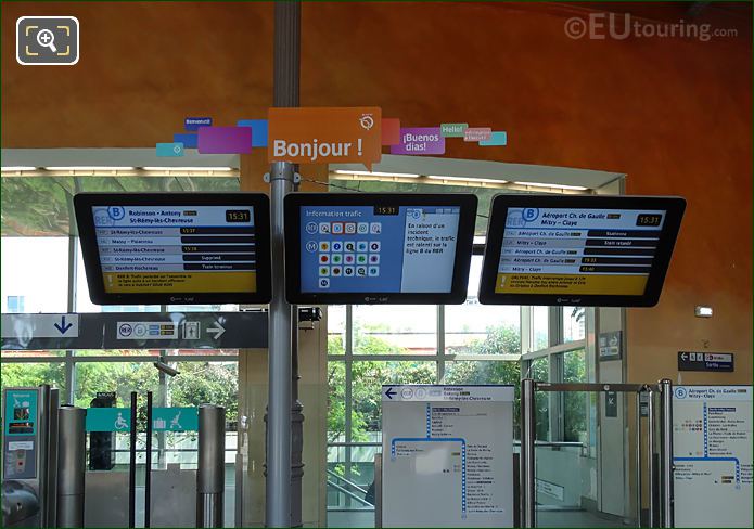 Electronic info boards RER B line in Denfert-Rochereau station