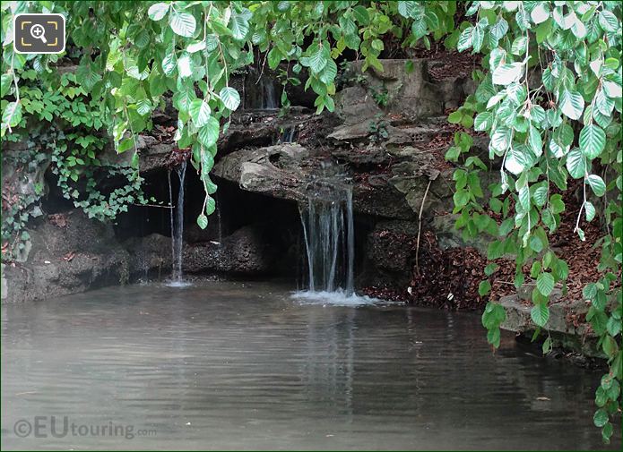 Jardin De La Nouvelle France hidden waterfall 