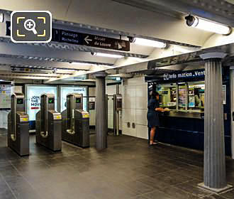 Paris Metro info desk at Palais Royal stop