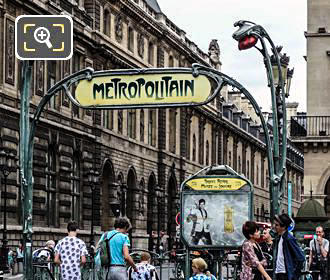 Paris Metro entrance at Palais Royal