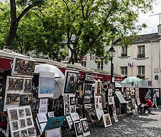 Place du Tertre in Paris