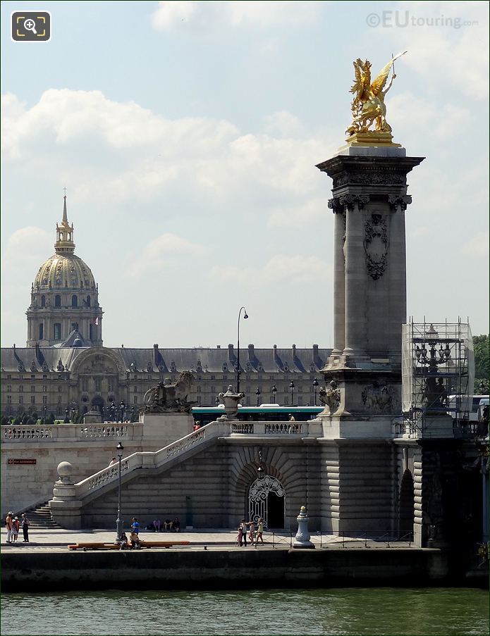 Pont Alexandre III and steps to the quayside