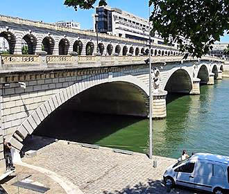 Pont de Bercy south east facade
