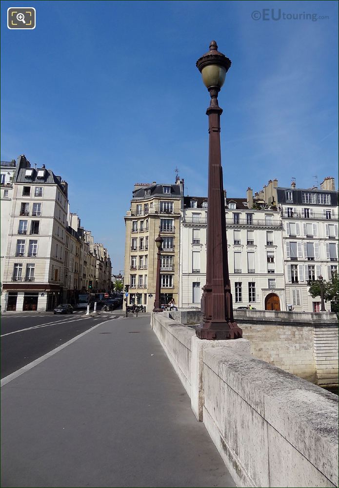 Pont de la Tournelle lamp post