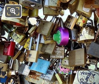 Love locks on the Pont des Arts